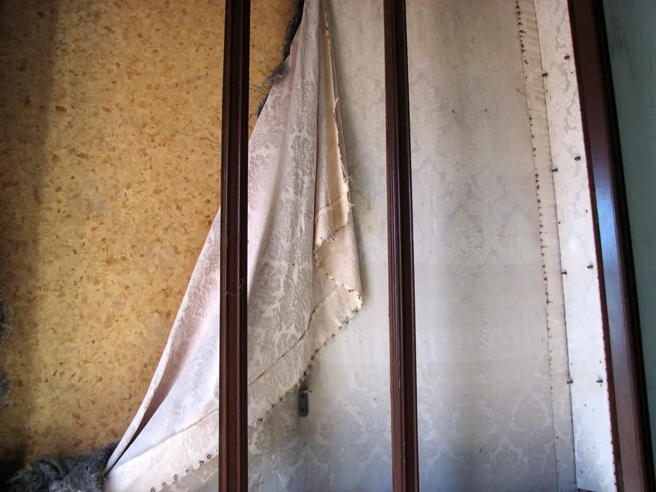 Austria collaborates closely with its bordering countries on significant matters