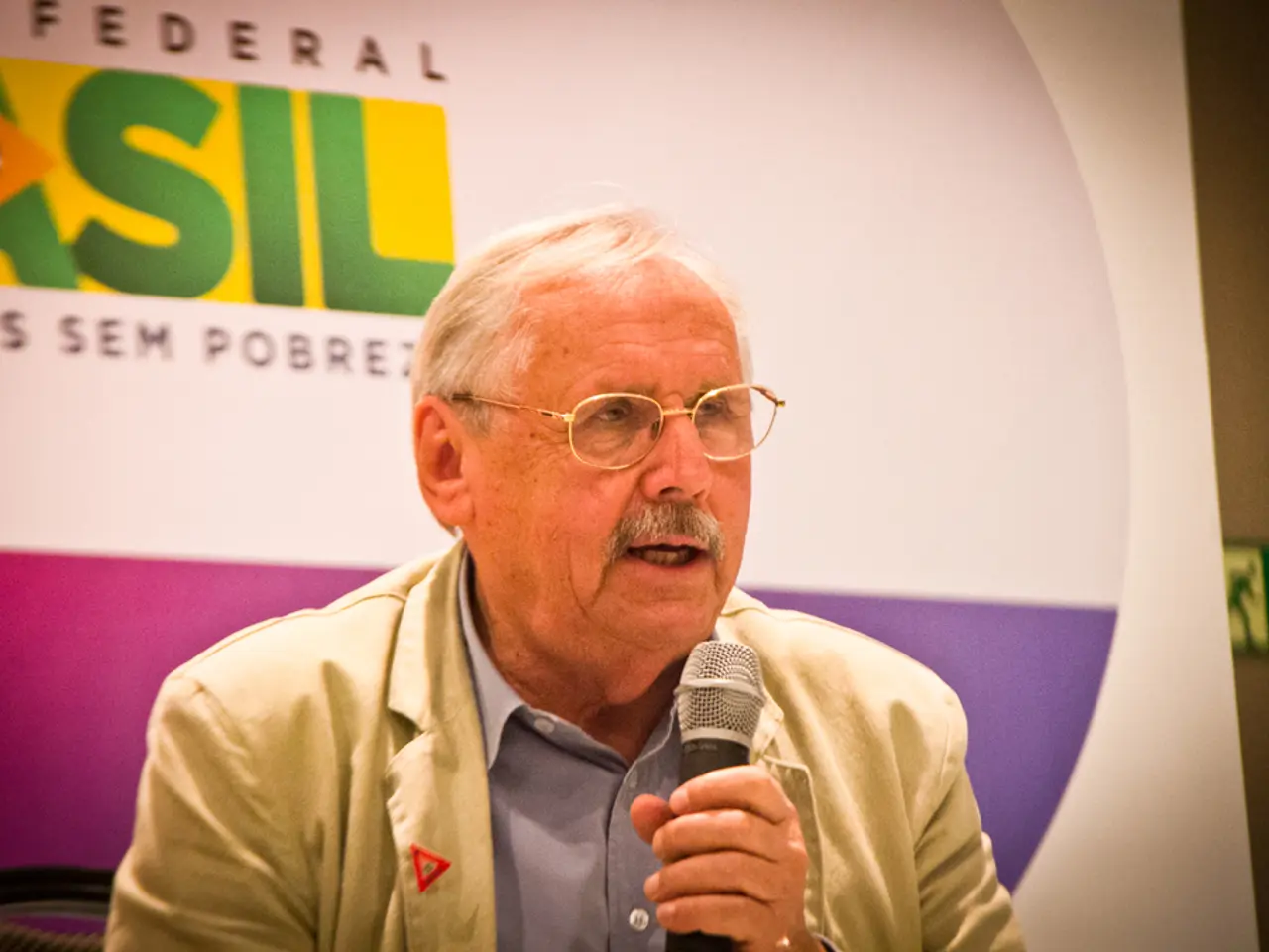 Dobrindt's Shift in Tone