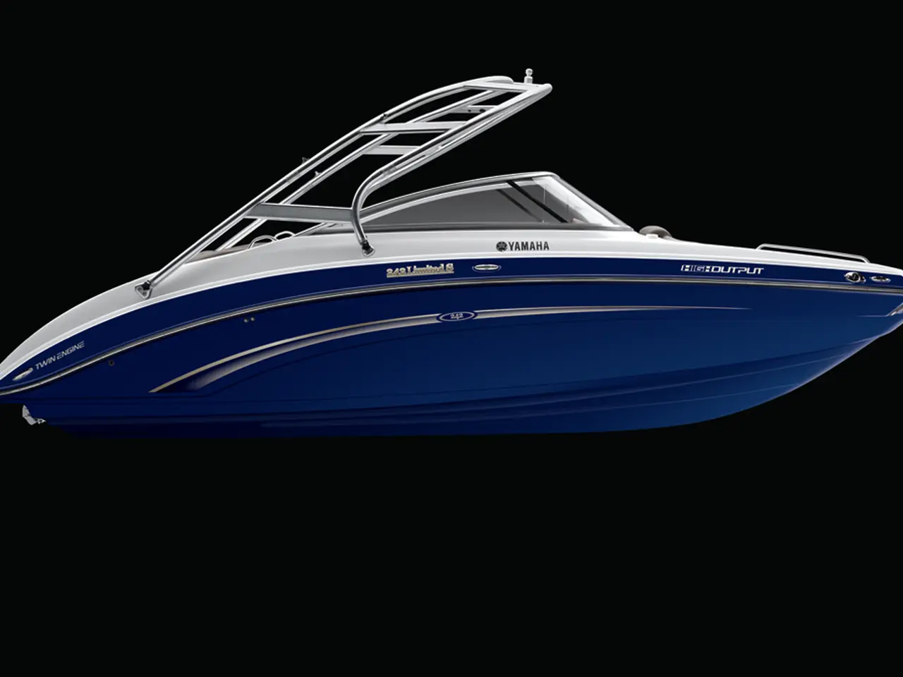 Revamped Quarken 35 T-Top debut: Design incorporates pilothouse-style layout
