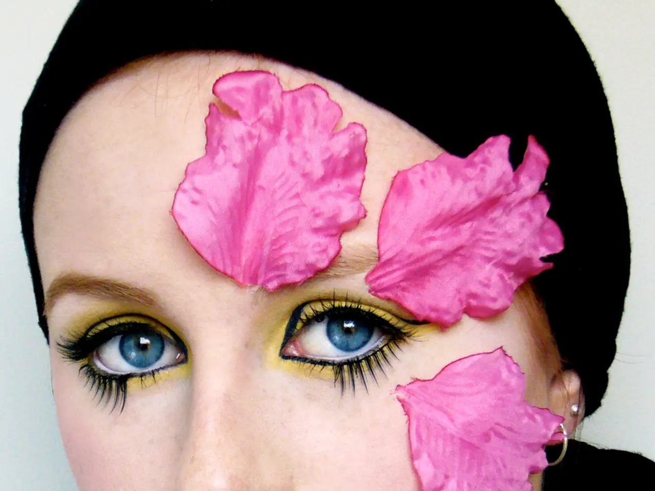 Enhance your eye make-up with vibrant liners for a splash of color.