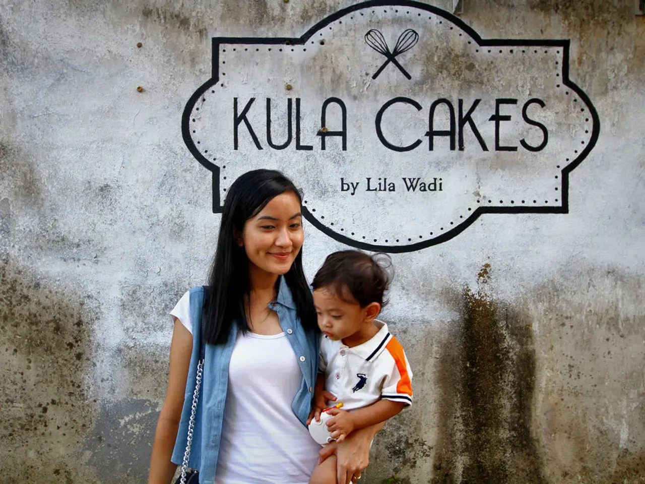 Actress Úrsula Corberó and actor Chino Darín reveal their joyful announcement: Corberó's pregnancy.