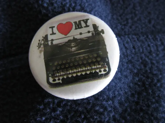 Winner Claims Large Prize From Green Lottery Ticket, Collects $200,000