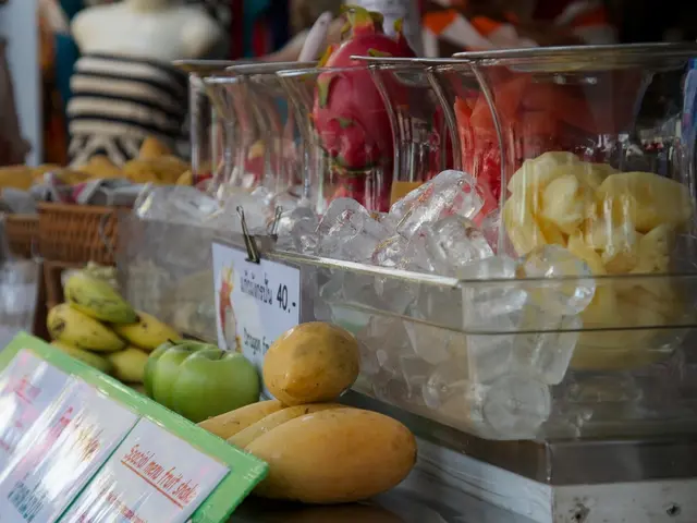 "Icy Delight 'Jelly Ice' Remains Solid Like Tofu"