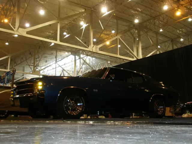 Innovative strategies for expanding garage area - creative methods to amplify living quarters