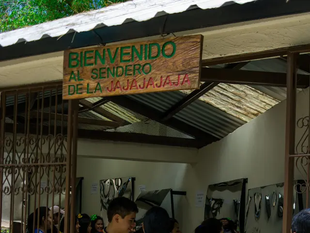 Discount on opulent silk bedding: Save 25% on luxurious silk throw blankets during McGee & Co.'s...