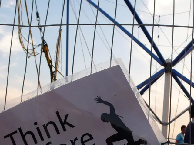 Border Surveillance: Rewarded Fence Erecting Near Colombia-Venezuela Boundary; U.S. Offers $50...