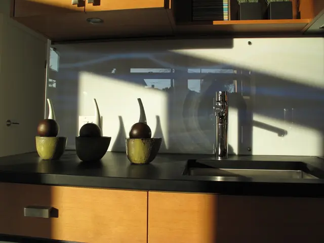 Expanding Restaurant Storage: Intelligent Storage Strategies for Spacious Kitchens!