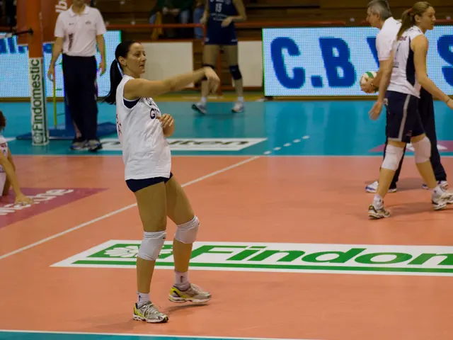 "Cologne Emerges Victorious in the German Bundesliga": Victory for Cologne in the German League