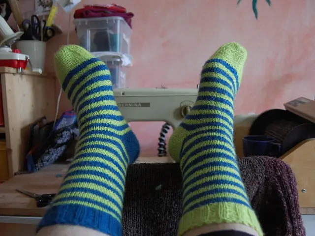 As a novice stitcher, what's the simplest project to embark on?