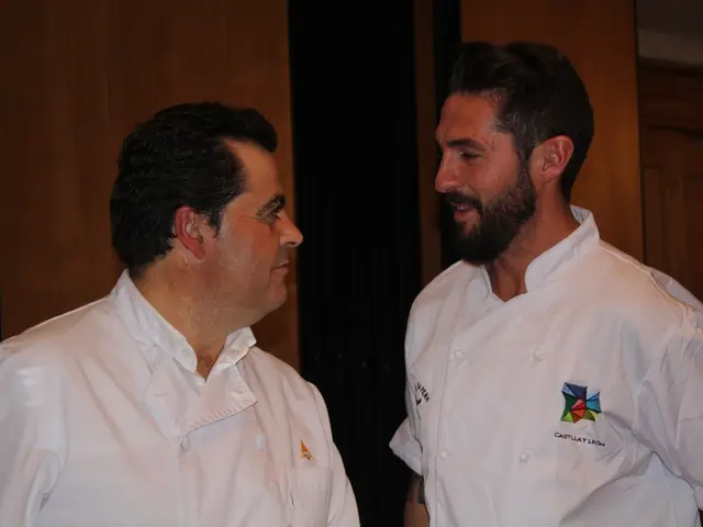 Government communication secretly intercepted and scrutinized by journalist