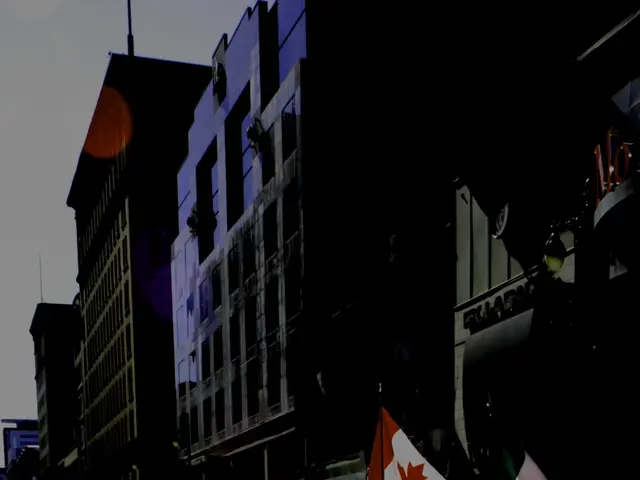 Linnemann engages in a cultural dispute with Ramelow over the rejection of the anthem and flag