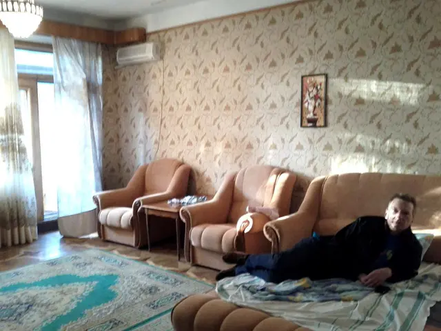 New York apartment transformation effortlessly uncovers additional room within a seemingly compact...