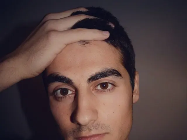 Rocking Flat Sandals in September? Here's the Must-Copy Outfit to Channel