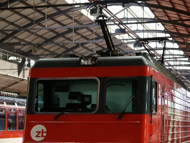 Construction of a new railway platform for Gustav-Stresemann-Ring