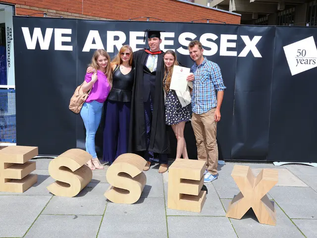 European Union's Commission Intensifies Push for Expanded Internet Utilization