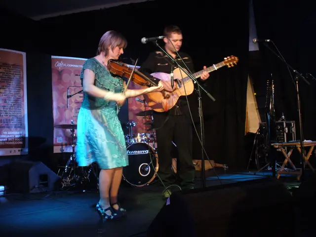 "Moby Dick" resonating in rhythmic anticipation