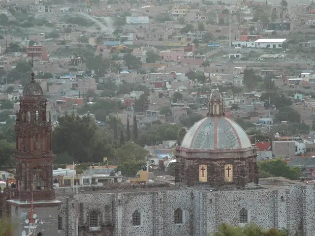 Pope calls on Catholic legislators to contribute to the construction of a 'divine city'