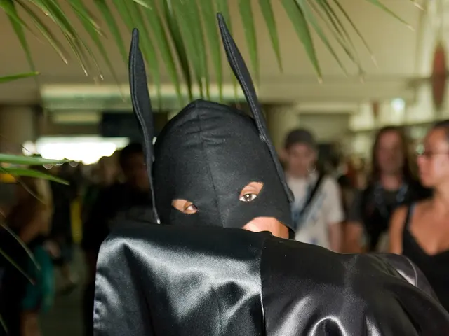 Bruce Willis' spouse denies caregiver criticism: 'Many lack the expertise'