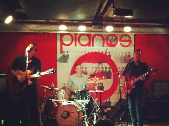 Annual event: a charity concert at the Schmuck Courtyard