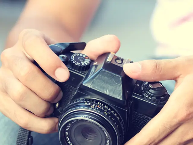 Take advantage of a reduced GoPro package by $100 at Best Buy, setting this year's record for the...