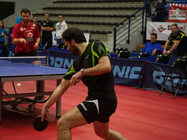 Social Gathering for Sports Enthusiasts in Neuss