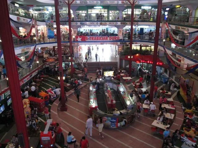 Retailing Champion Arding & Hobbs at the Forefront