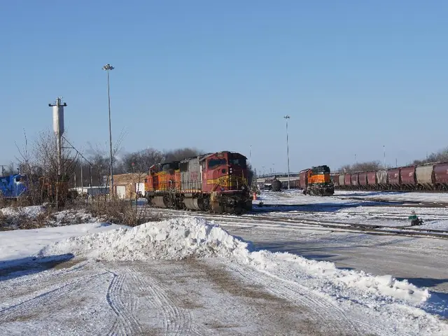 Tests Conducted on Schmidt-Beilhack Snowmobile in Norwegian Terrain