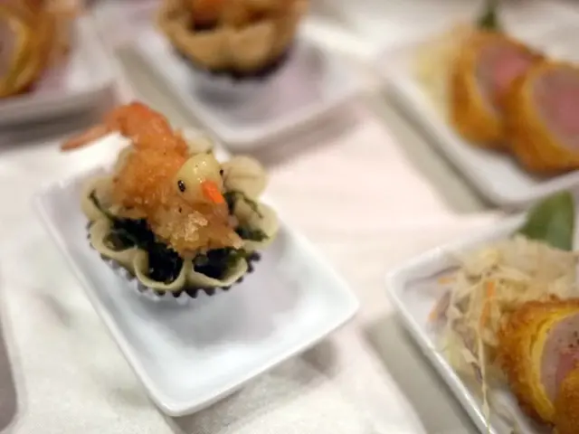 Overcoming late-night hunger cravings? Insights into four potential solutions