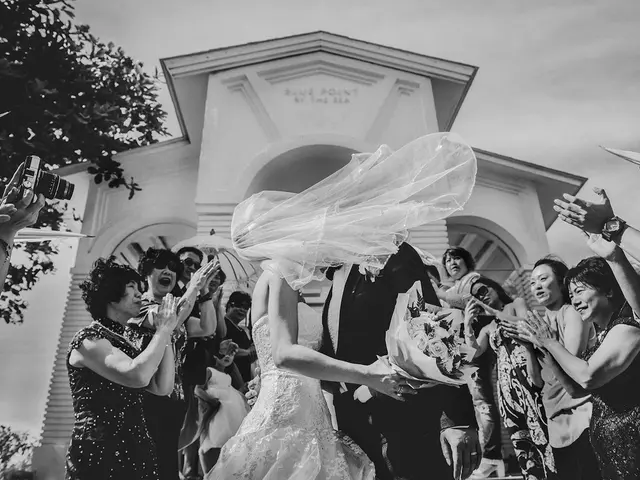 Wedding photography embraces authenticity as Generation Z enters matrimony, asserts a professional.