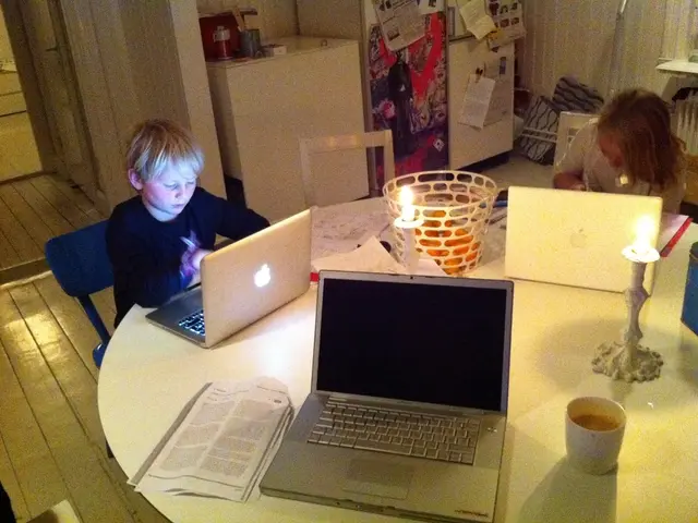 Greetings to the young residents of Augsburg