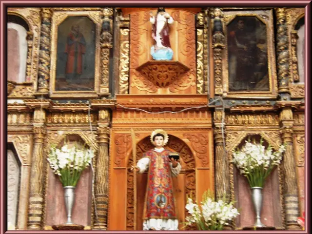 Showcasing a diverse range of materials, Franz Janetzko's art installation in Fürther Foerstermühle...