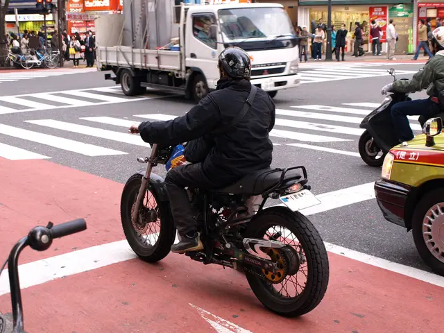 Collision Between Cyclists and E-Scooters Reported in Broken