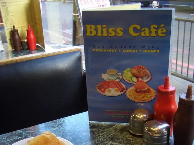 Charitable Lions Club of Bottrop organizes food drive for Bottrop's Community Kitchen