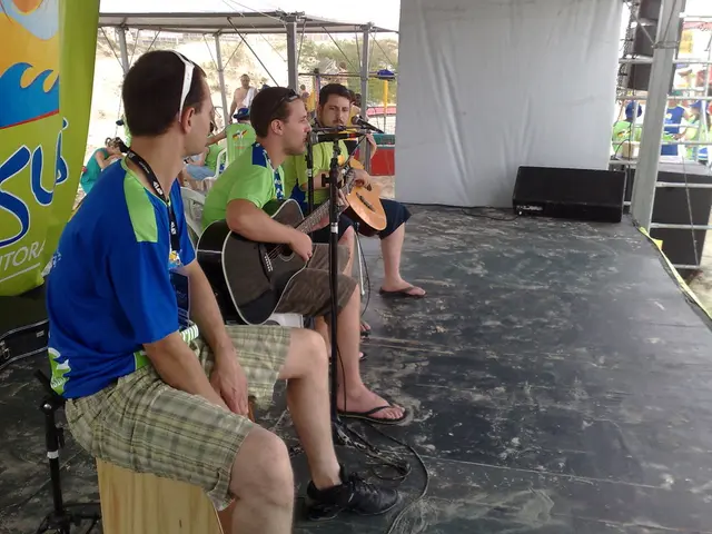 Mel Gibson, the star of the iconic film Braveheart, took selfies with fans to celebrate the...