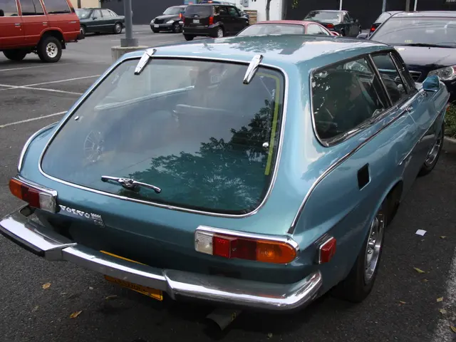 Local inhabitants of Ekaterinburg opt for parking spaces as a substitute for traditional...