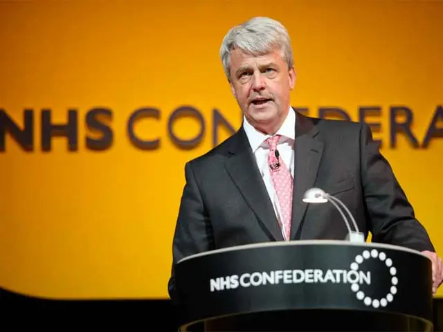 Manipulative Tactics: Identifying Narcissistic Gaslighting, Real-life Scenarios, and Strategies to...