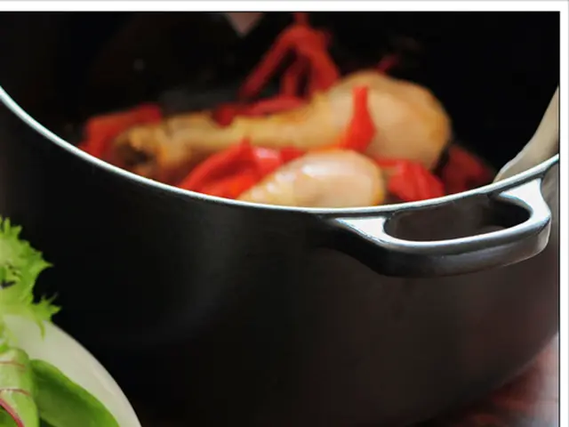 Hybrid Diet Strategy: Combining Paleo and Vegan Elements - Could It Revolutionize Your Well-being?