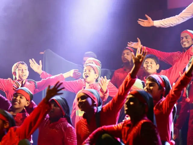 "First Glimpse of Harry Potter TV Series Unveiled - Is there a twist in the Gryffindor school...