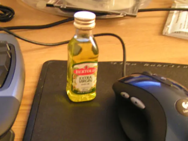 Web Feature: Podcast Episode 336 Highlights DIY Datasette, Egg Separator Gadget, and 3D Print...