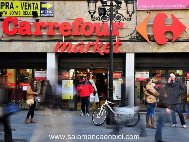 Security personnel at a shopping mall apprehend thieves stealing from customers