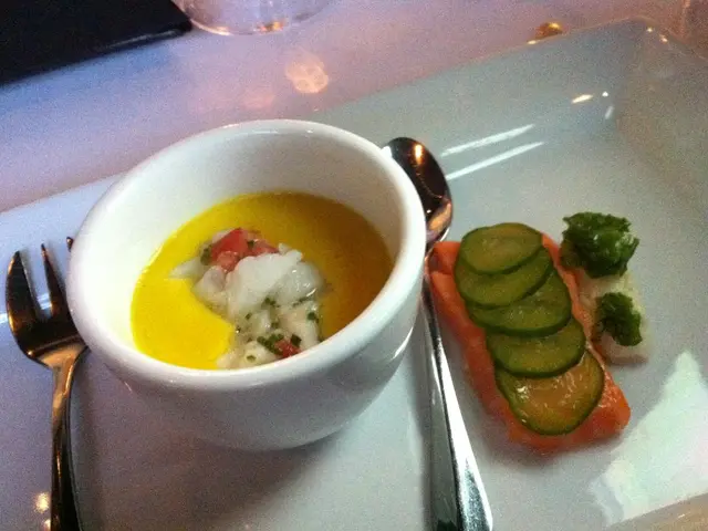 Hearty Roasted Carrot and Kale Soup for a Purifying Meal