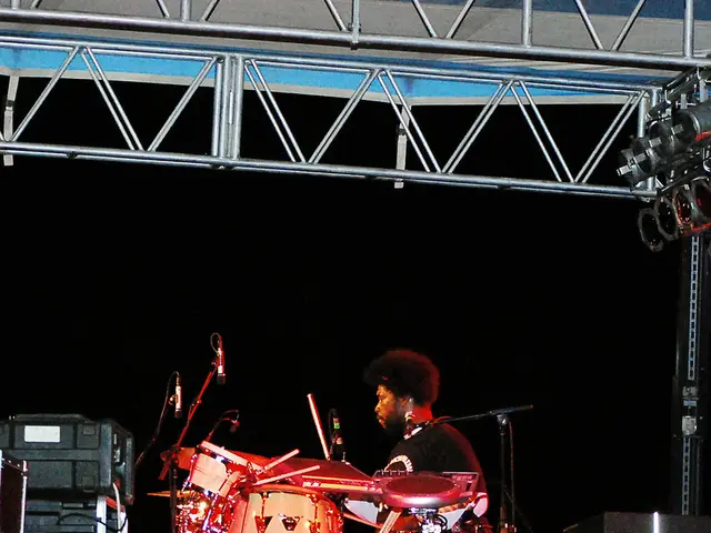 Stressful surgeries potentially eased by aromatherapy or dialogue