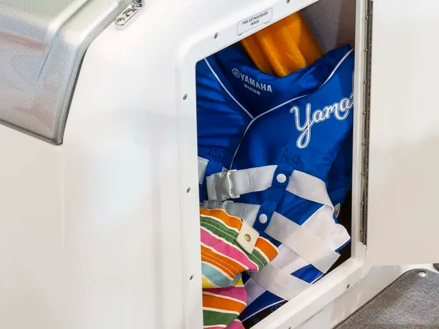 Actor's style stirring James Bond speculations.