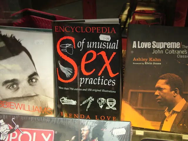 Over fifty free digital books available for web designers and programmers in the field of design...