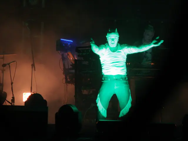 Juan Antonio Bardem's Children: Identities and Professions Revealed