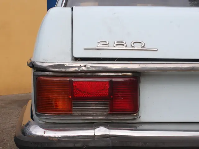 Collision in Chemnitz: Kia slams into house's exterior wall