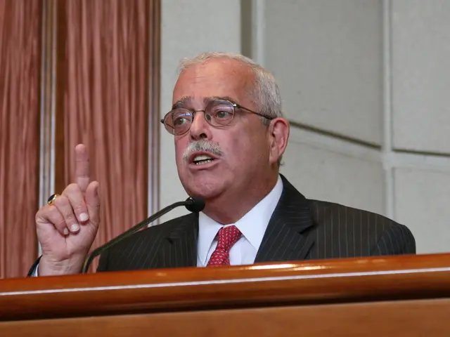 Neemias Queta receives an invitation from Ricardo Araújo Pereira for the return of the show 'Enjoy...