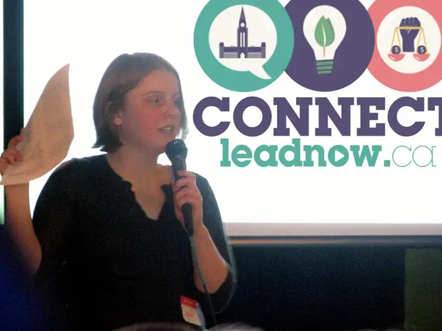 Utilizing Interactive Transcription Tools for Enhanced Auditory Comprehension