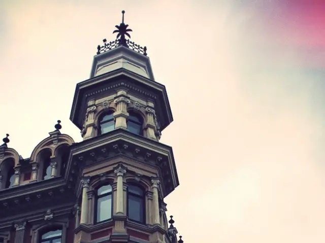 LEED Green Associate:Evaluation of Building Energy Usage, Environmental Impact, and Performance...