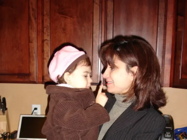 Infants Displaying Exceptional Intelligence: 5 Proofs that Babies are Brilliant Minds